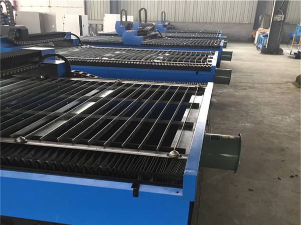 Ražots Ķīnā CNC plazmas metāla griešanas mašīna plāksnēm un apaļajiem metāliem
