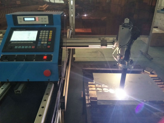 Pārdošana CNC plazmas griezējs 4x4 profesionālā metālgriešanas mašīna