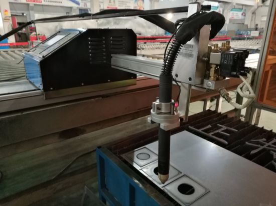 Ķīniešu metāla lokšņu cnc plazmas griešanas mašīna ar lāpu
