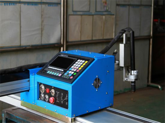 Pārnēsājama CNC plazmas griešanas mašīna / pārnēsājamais CNC gāzes plazmas griezējs